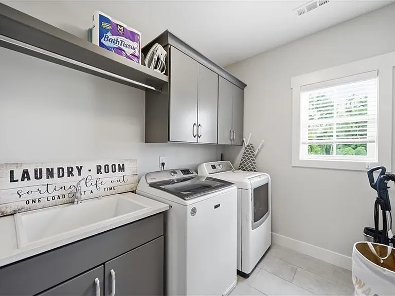 262 Dawson Dr — Photo 30