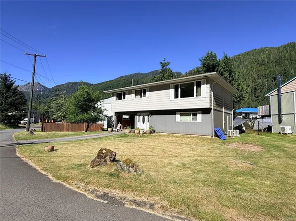 181 Boston Rd, Tahsis, BC V0P 1X0