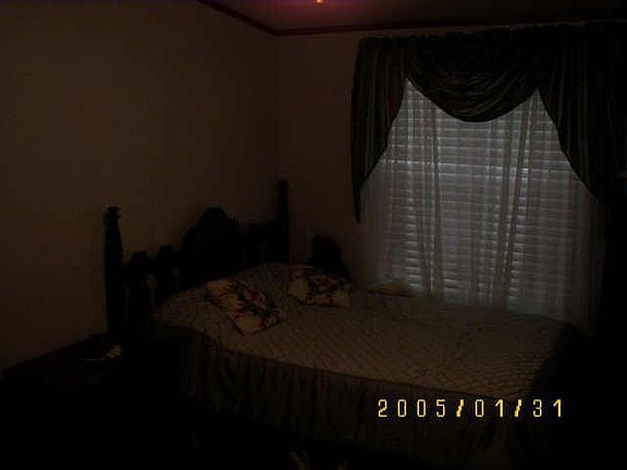 5th image of 6328 S Highland Cir