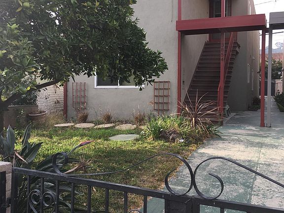 4th image of 3854 W 242nd St #2