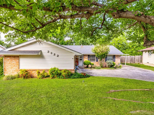 2322 Rockyglen Dr, Dallas, TX 75228