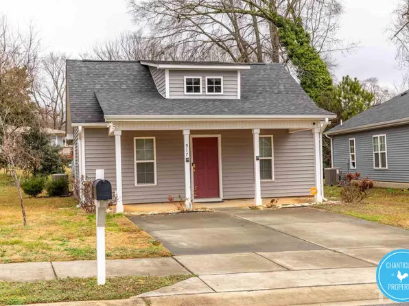 917 Skinner Dr, Raleigh, NC 27610