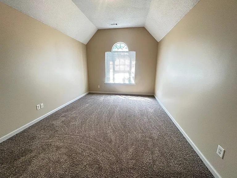 4806 Ashcroft Dr — Photo 12