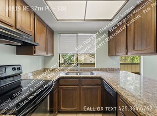 10819 NE 37th Pl APT 338, Bellevue, WA 98004