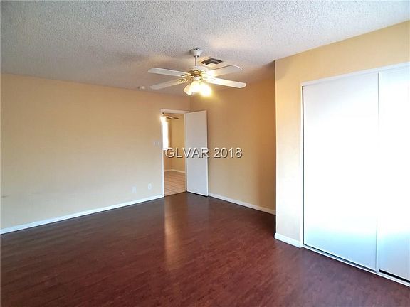 3rd image of 5208 Longridge Ave