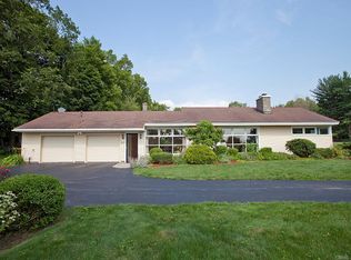 4674 Enders Rd, Manlius, NY 13104
