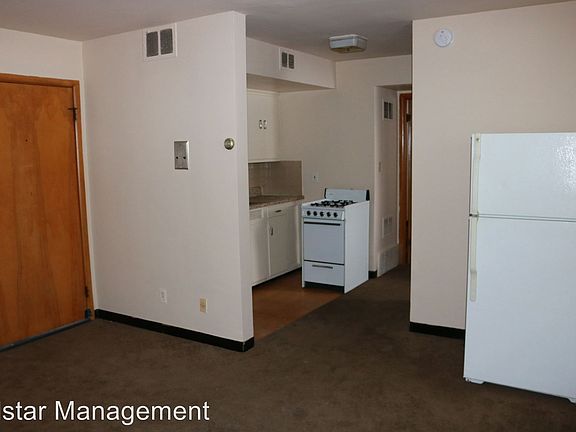 3rd image of 7307 Brookside Dr APT 3