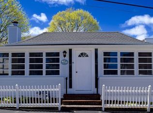 16 4th St, Wareham, MA 02571
