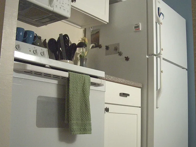 1150 Golden Cir #203 — Photo 2