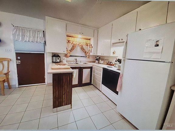 5th image of 521 15th St