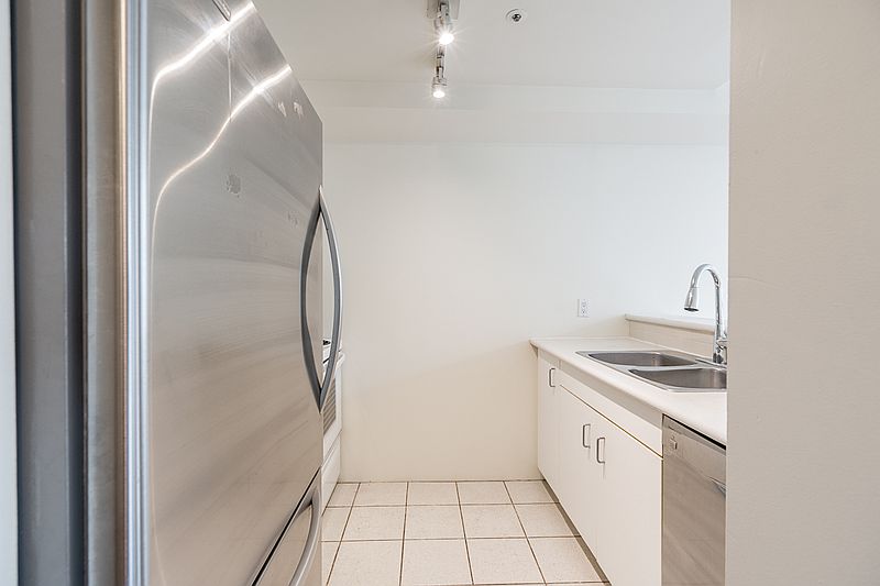 Vancouver Apartment for rent - 1 Bedroom — photo 9