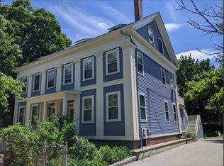 106 Inman St #1, Cambridge, MA 02139