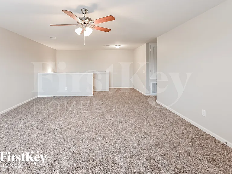 10080 Pappas Dr — Photo 8