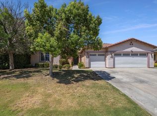 11706 Revolution Rd, Bakersfield, CA 93312