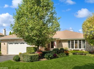 8924 Charrington Dr, Frankfort, IL 60423