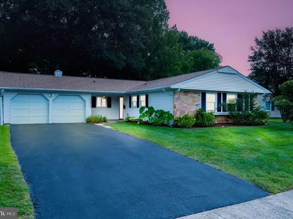 12905 Clearfield Dr, Bowie, MD 20715