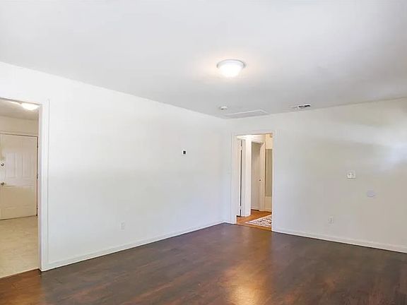 5th image of 1309 E 69th St #1