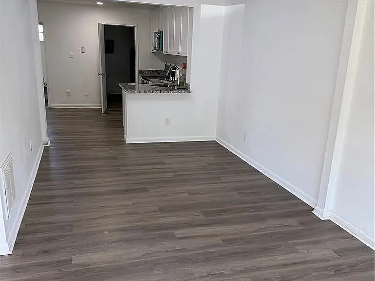 4120 Sloop Trl — Photo 2