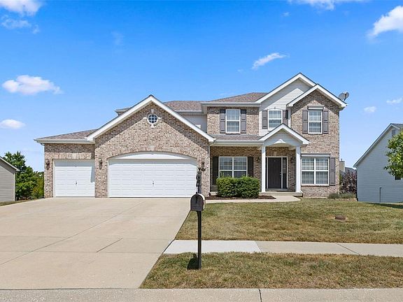 2nd image of 6769 Oxford Ln