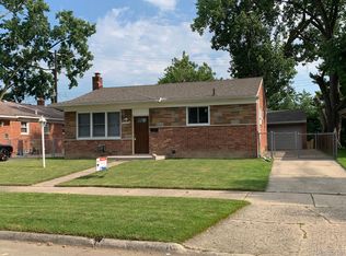 33149 Parkwood St, Westland, MI 48186