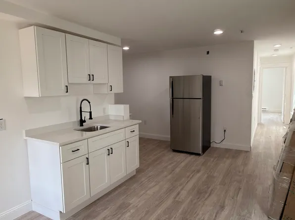 32-32A Cooper St #1R, Lynn, MA 01905