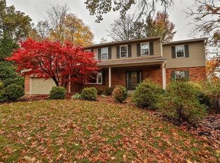 9902 Tradewind Ct, Cincinnati, OH 45242