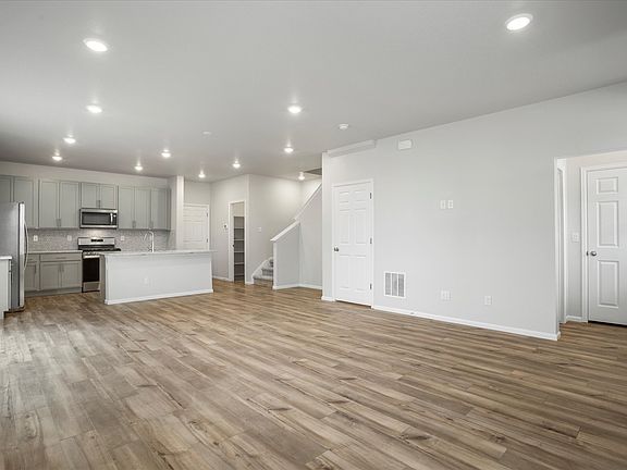 The Breckenridge floorplan, images taken at Horizon Uptown