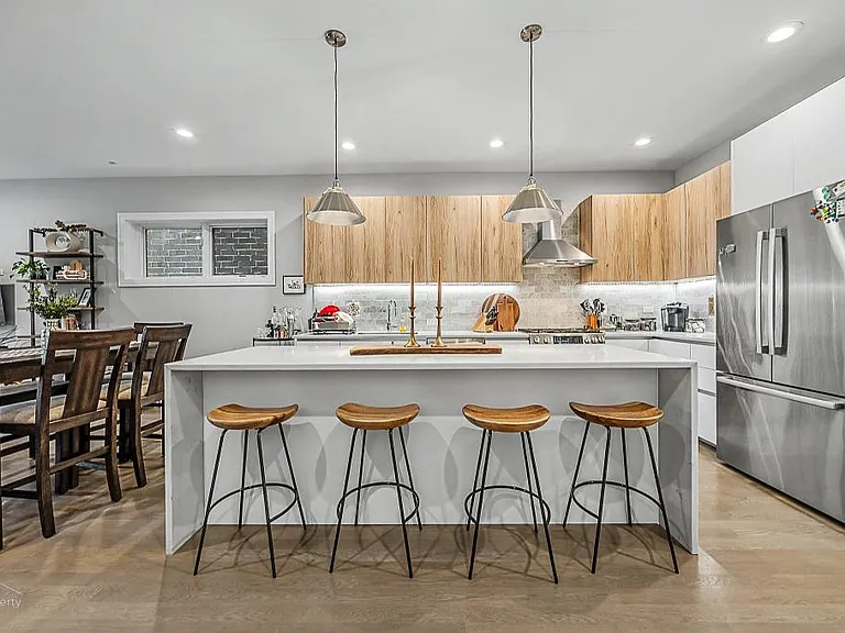 1824 N Kedzie Ave #1E — Photo 3