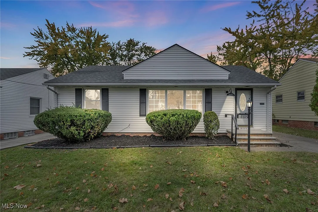18305 Garden Blvd photo 1
