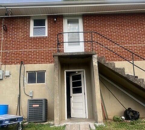 5th image of 1832 Malvern Rd SW