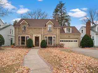 669 Sumner St, Saint Paul, MN 55116