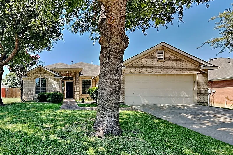 15748 Appaloosa Dr
