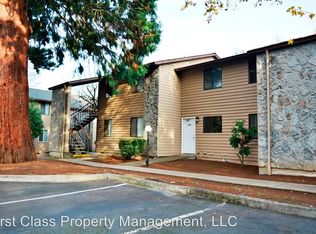 20125 SW Tv Hwy APT 17, Beaverton, OR 97003