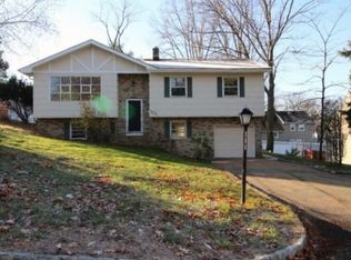 111 Westland Rd, Cedar Grove, NJ 07009