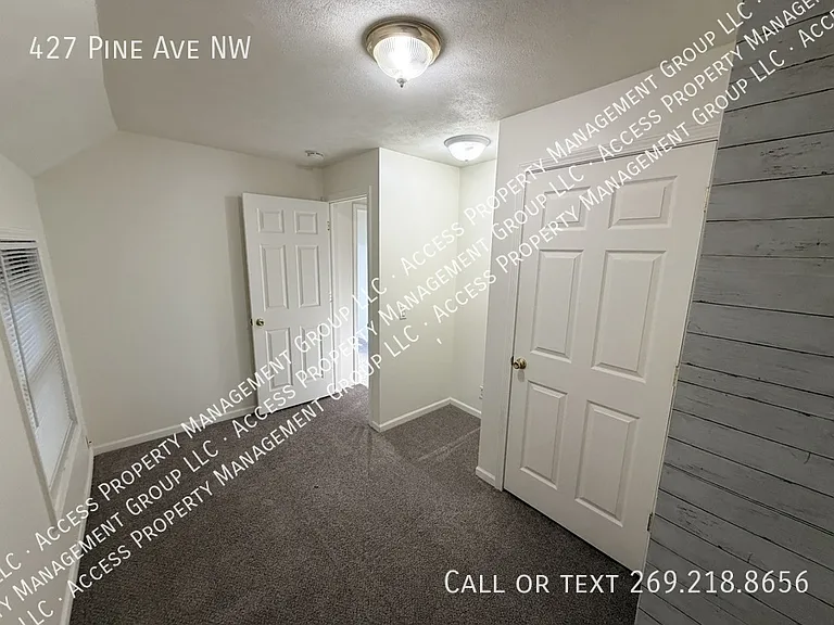 427 Pine Ave NW — Photo 22