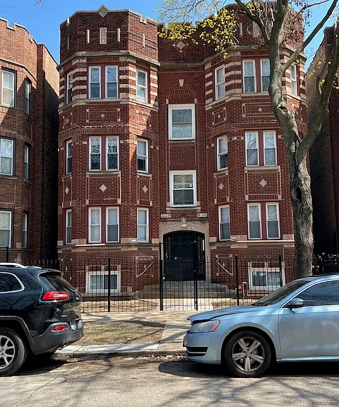 8129 S Maryland Ave #G — Photo 8