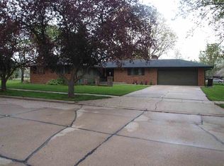 111 E Church St, Cook, NE 68329