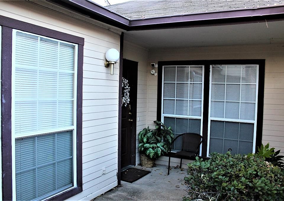 1st image of 1009 Weston Dr #1009