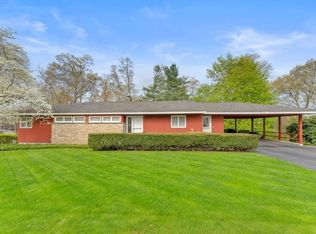 41 Westview Rd, Lowell, MA 01851