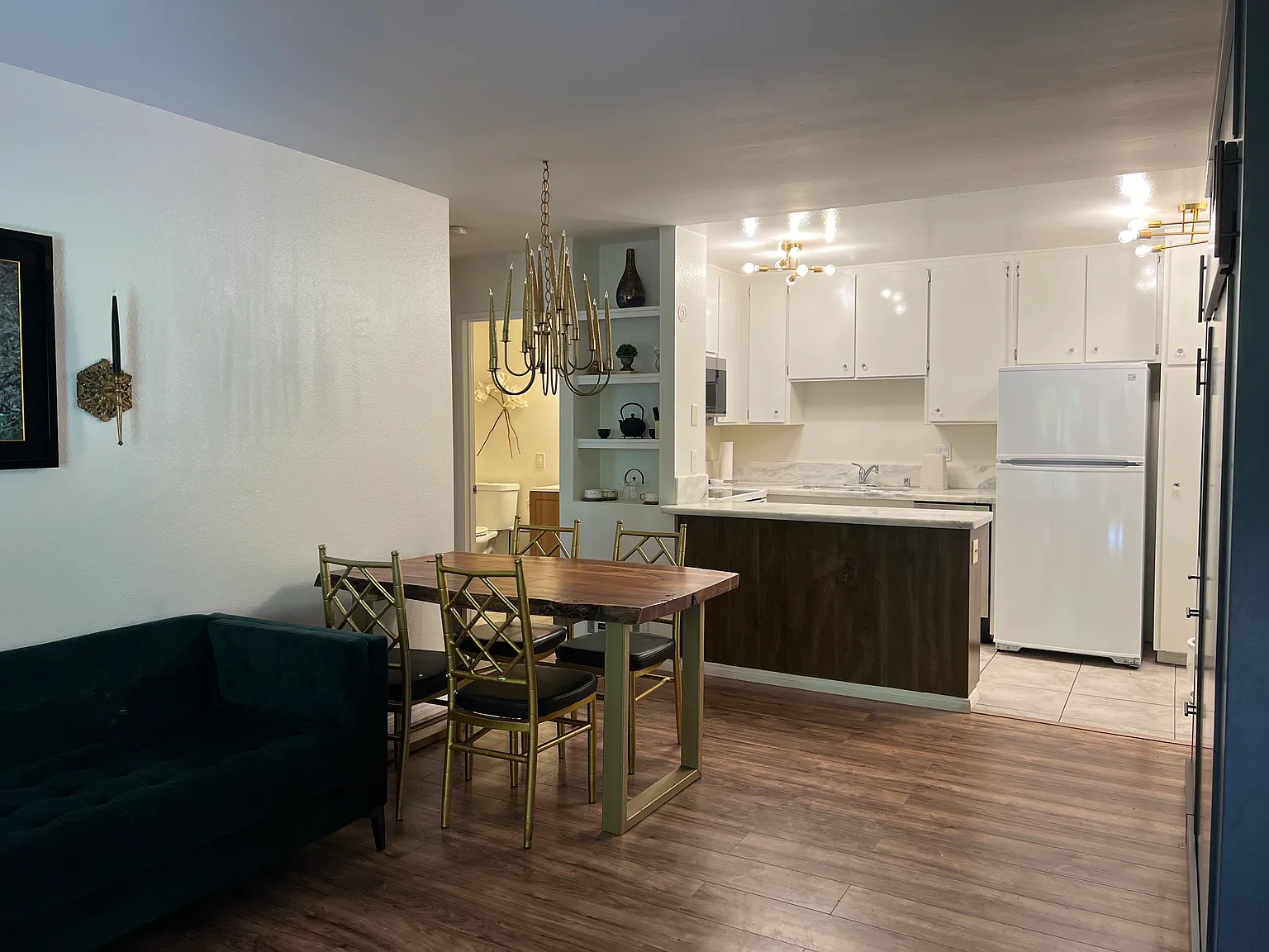 1 bed, 506 sqft, $2,100 — Photo 2