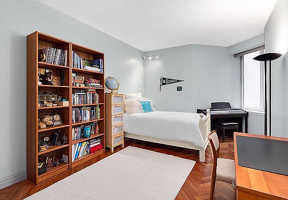 5th image of 90 E End Ave APT 3C