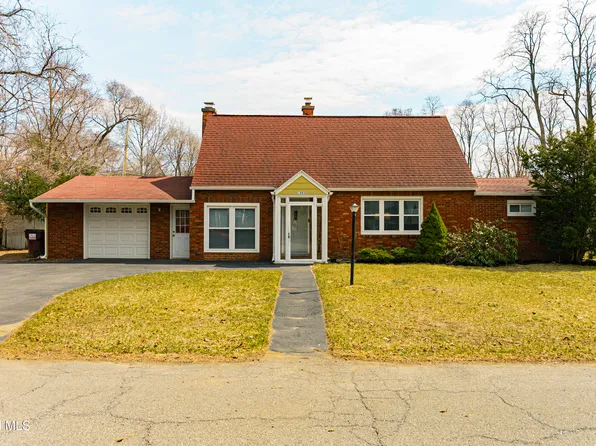 2983 Nancy Lane, Guilderland, NY 12303