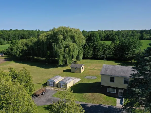 30 Arnold Rd, Plattsburgh, NY 12901