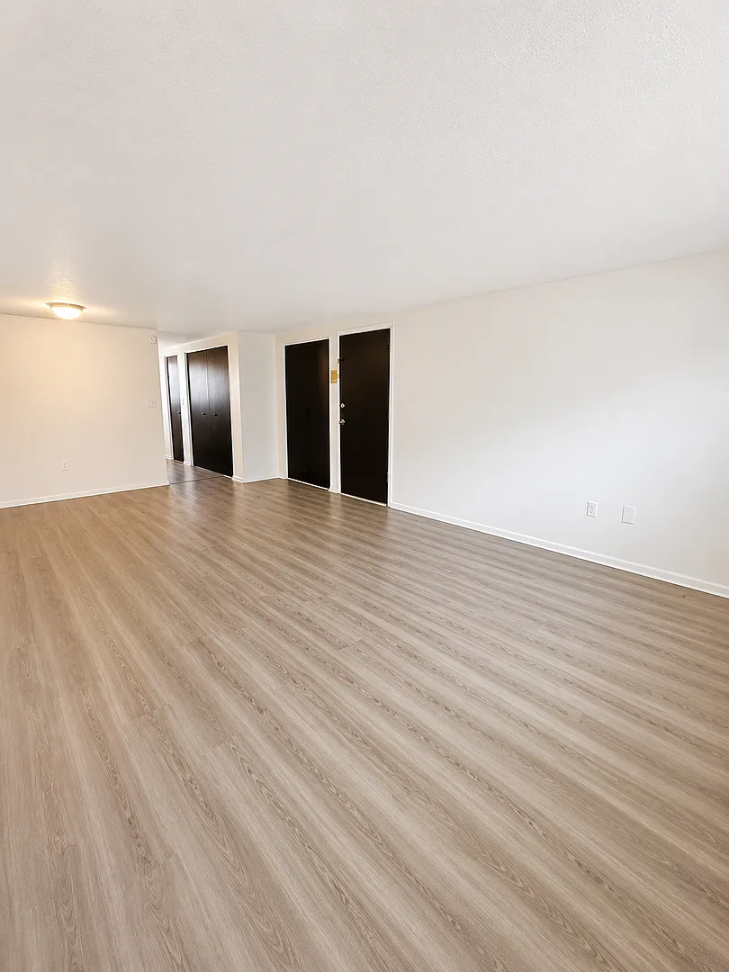 Jefferson Trace Apartments | Spacious 2BR Available Apply Today! — Photo 2