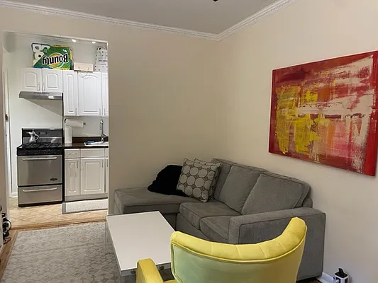 Rented by Compass | media 19