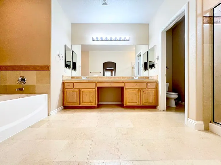 674 Fynn Valley Dr — Photo 24