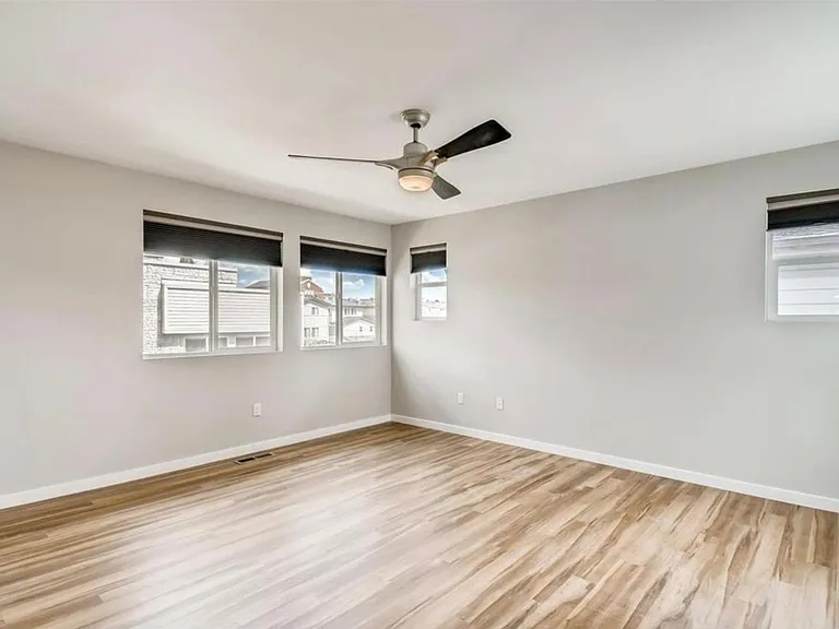 3357 Cranston Cir — Photo 11