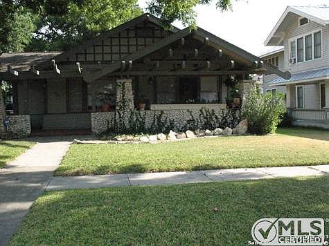 2nd image of 936 W Mulberry Ave