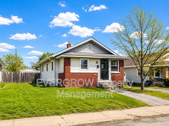 3rd image of 1417 N Denny St