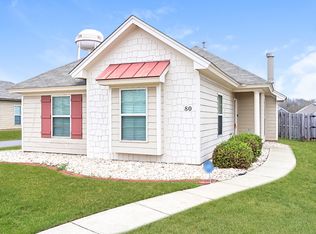 80 Laurel Pl, Deatsville, AL 36022